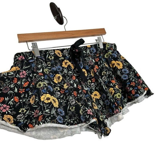 Intimately Free People Floral A Go-Go Swing Shorts Sz Medium Flowy Drawstring - Picture 6 of 10